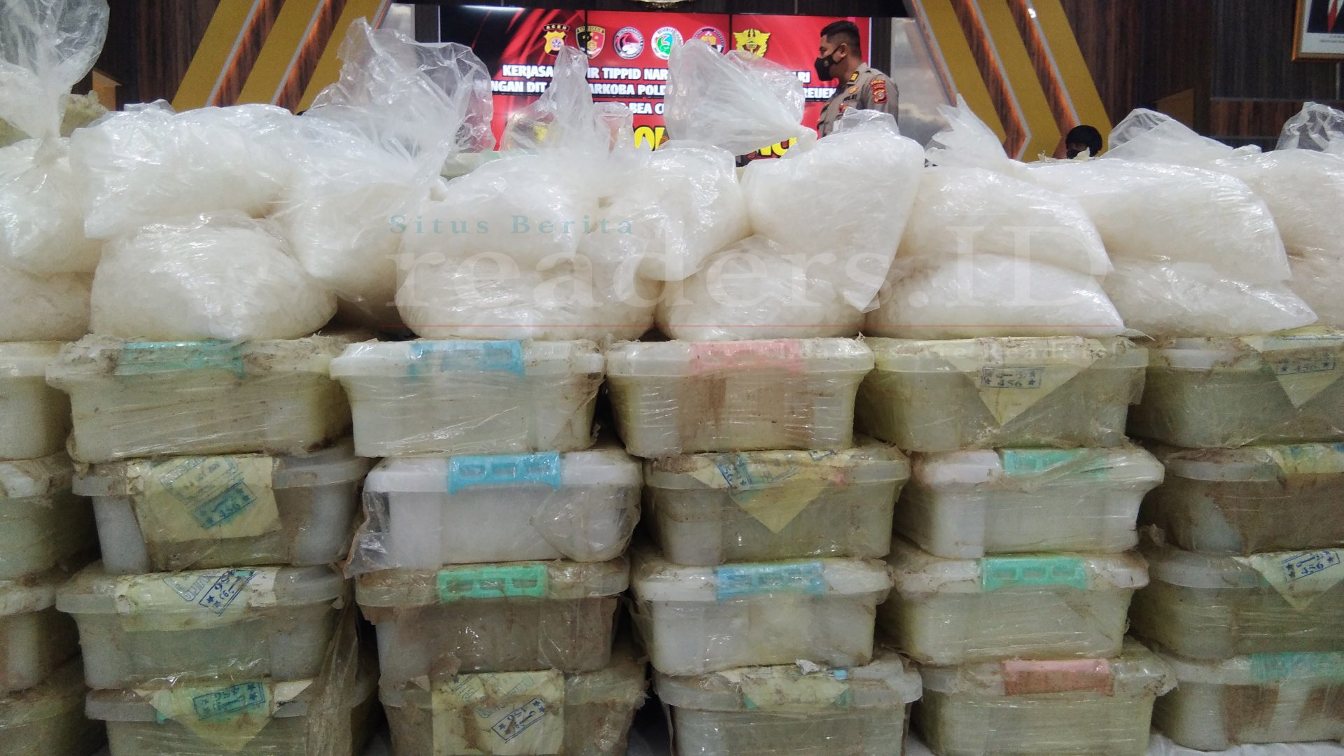 Polda Aceh Gelar Barang Bukti Sabu Seberat 350 Kg